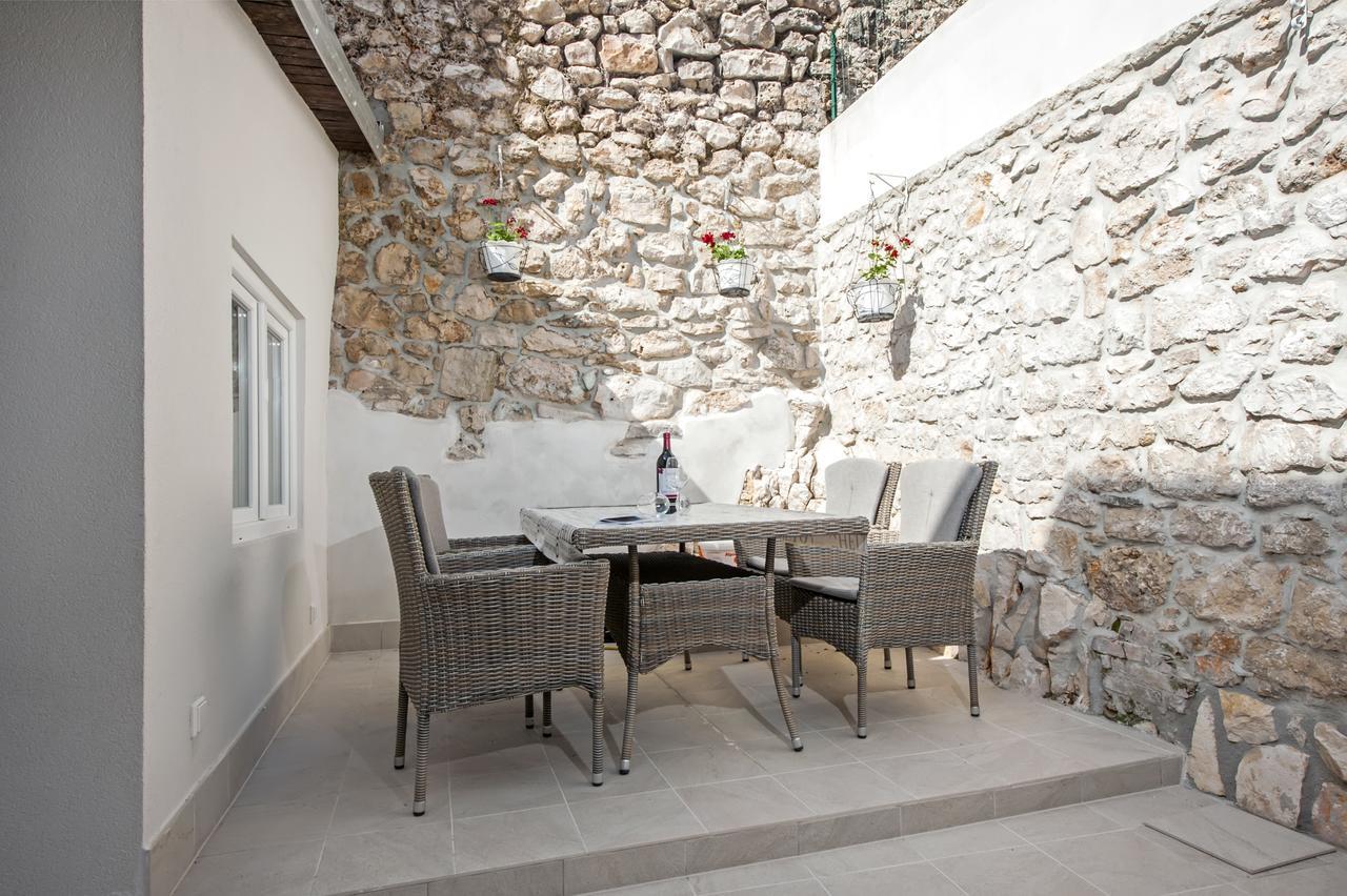 La Svalba Rooms & Studios Rovinj Exteriör bild