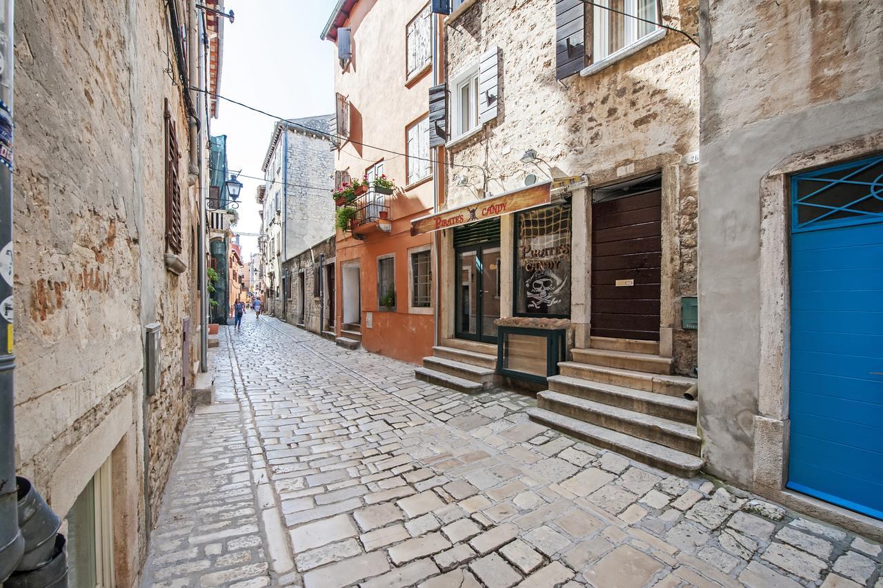 La Svalba Rooms & Studios Rovinj Exteriör bild